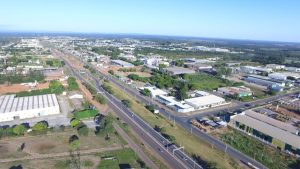Crescimento do emprego industrial em Mato Grosso com aumento de 89% em 20 anos.