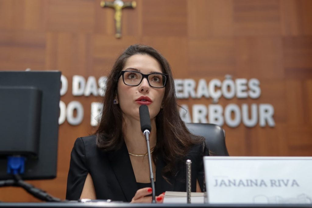 Janaina Riva discursa sobre colapso psicológico nas forças de segurança de MT