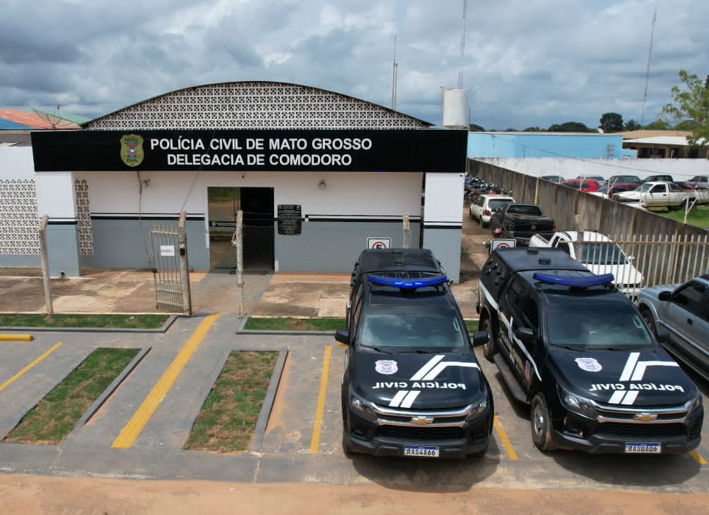 As investigações concluíram que pelo menos 10 crianças, com idades entre 10 e 13 anos, foram vítimas dos abusos sexuais praticados pelo professor.