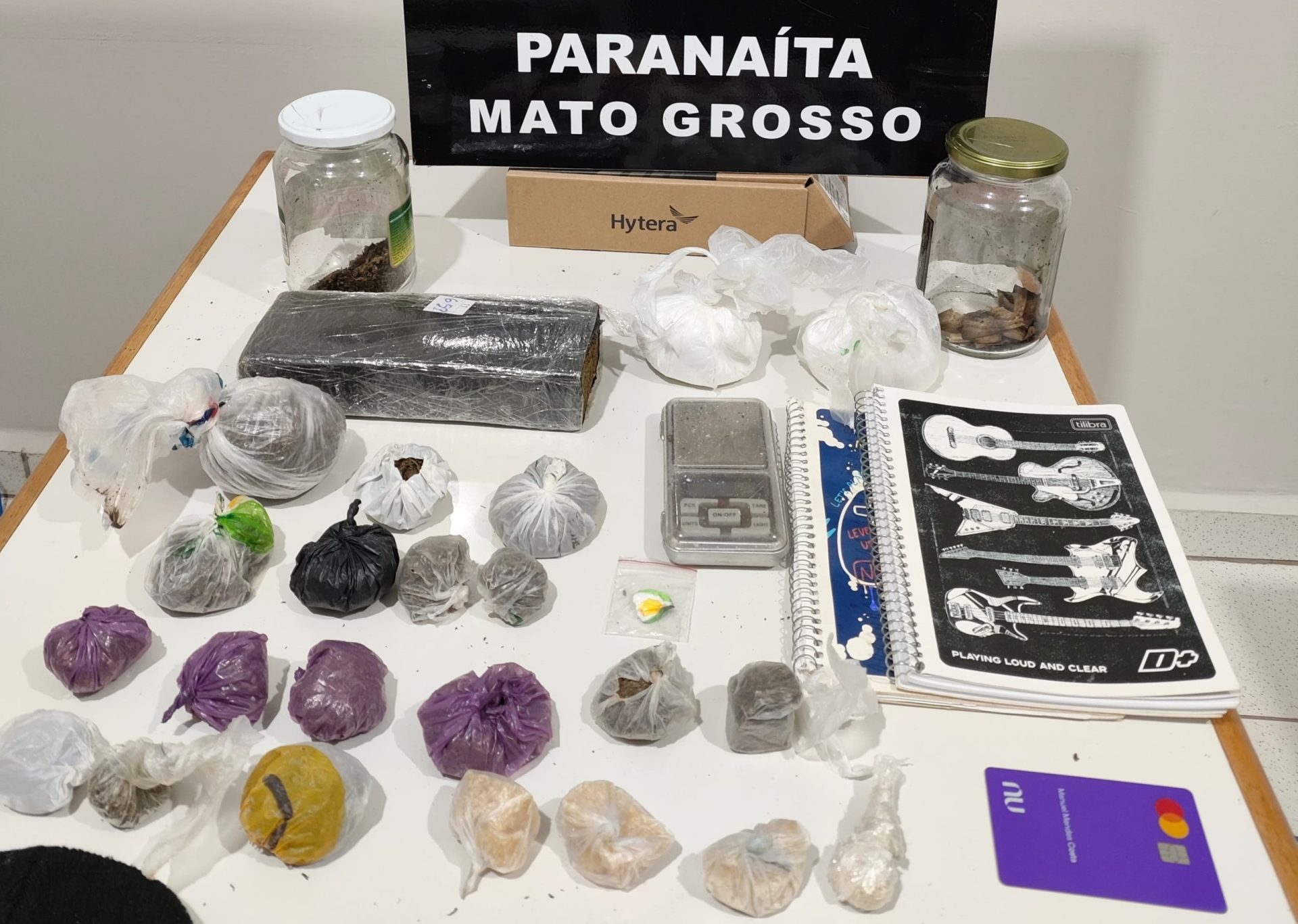 - Drogas apreendidas em operação policial em Paranaíta.