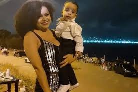 A polícia encontrou Maria Rosália com a cabeça do filho no colo após o crime em João Pessoa.