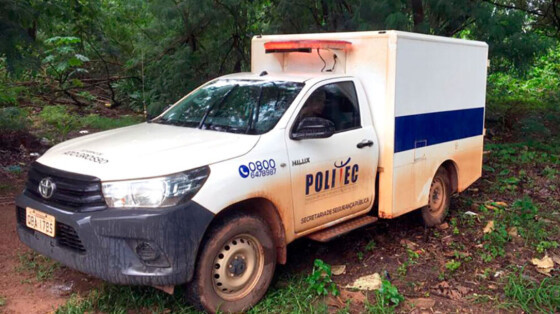 - Carro onde homem foi encontrado morto em Campos Novo do Parecis.