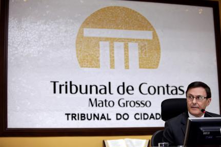 TCE determina devolução de R$ 4,1 milhões por fraude em compra de ventiladores para Rondonópolis.