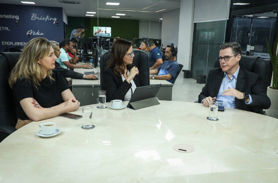 Rogério Gallo durante entrevista sobre estratégias de combate à sonegação fiscal em Mato Grosso.