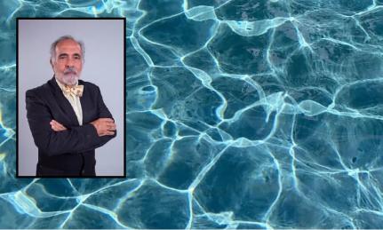 - Piscina da residência em Cuiabá, local da morte de Tomas Boaventura.