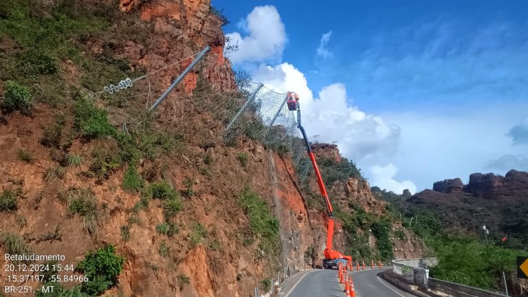 Trânsito liberado no Portão do Inferno na MT-251 após instalação de barreiras dinâmicas pela Sinfra-MT.