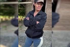 Residência incendiada por Daiane Dias em Rio do Sul, Santa Catarina.