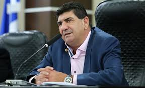 Deputado Dr. João em reunião sobre solução emergencial para hospitais de Cuiabá e Várzea Grande.