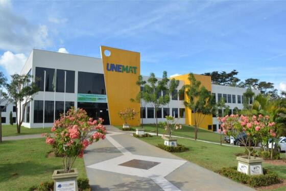 Deputado Thiago Silva apresenta proposta de bonificação para estudantes na Unemat.