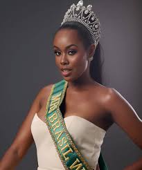 Nathalia dos Prazeres Anjos representando o Brasil no Mrs. World 2025 em Las Vegas.