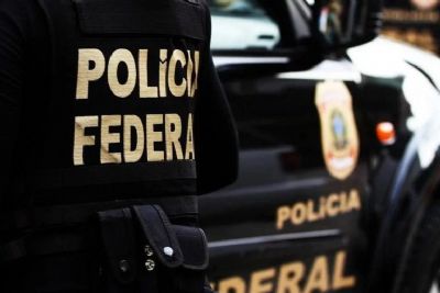 Polícia Federal cumpre mandados contra tráfico humano na Operação Insídia.