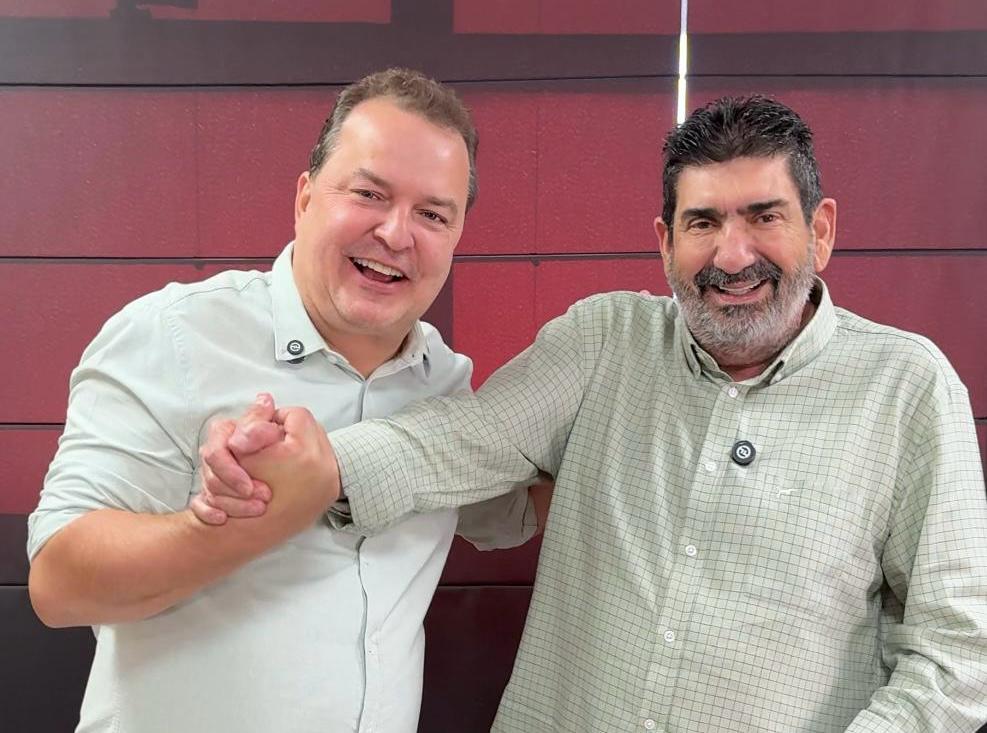 Dr. João e Max Russi debatem no "Café e Prosa", projeto político em Mato Grosso.