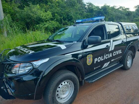 Cachorro encontrado enforcado em Primavera do Leste, caso investigado pela Polícia Civil.