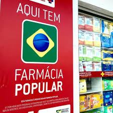 Lista de medicamentos gratuitos do Farmácia Popular expande para beneficiar milhões.