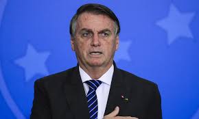 - STF forma maioria para tornar Bolsonaro réu por tentativa de golpe.
