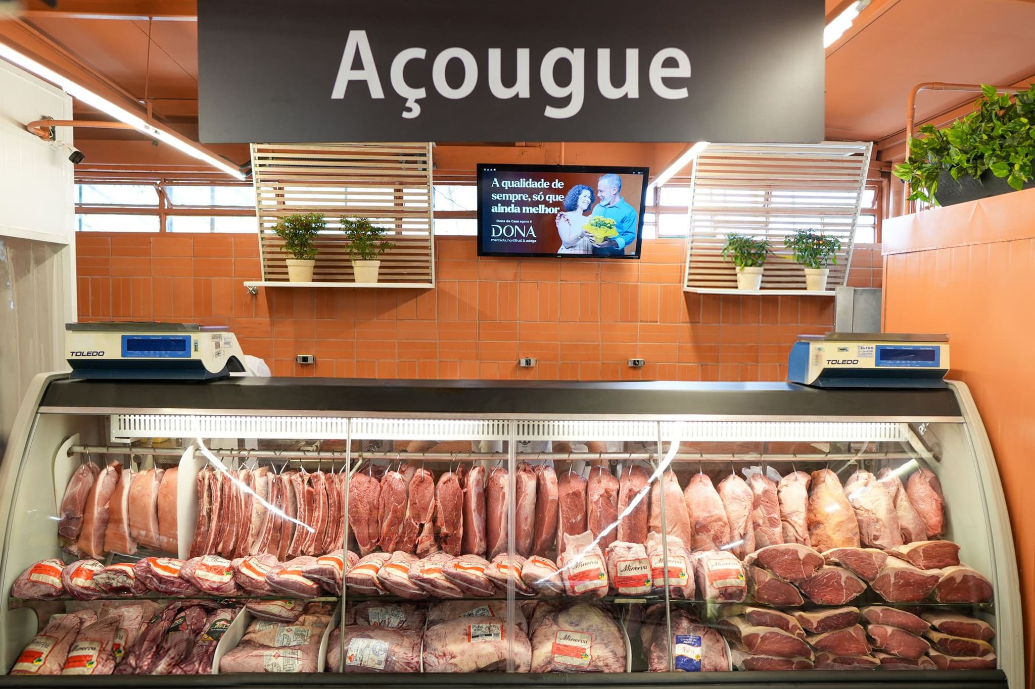 Preço da carne no Brasil afeta consumidores e força substituições no cardápio