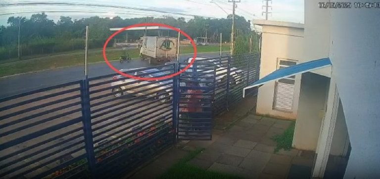 Acidente na Avenida das Torres em Cuiabá envolvendo motociclista e caminhão
