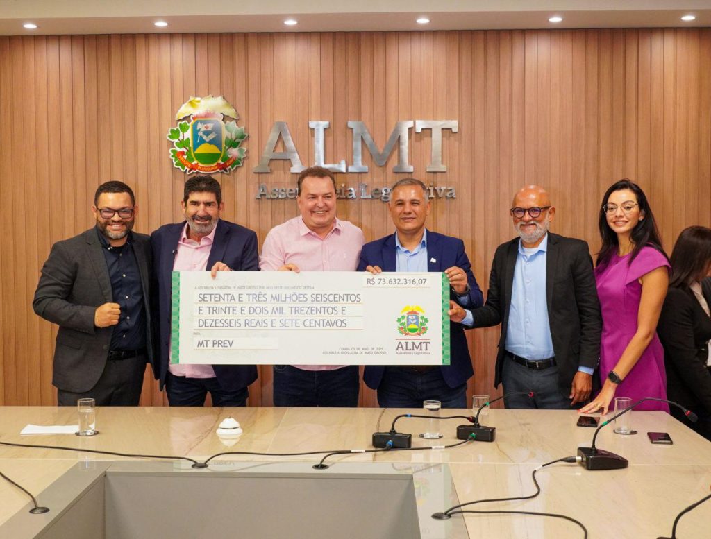 Dr. João celebra adesão da ALMT ao novo modelo previdenciário do MTPrev
