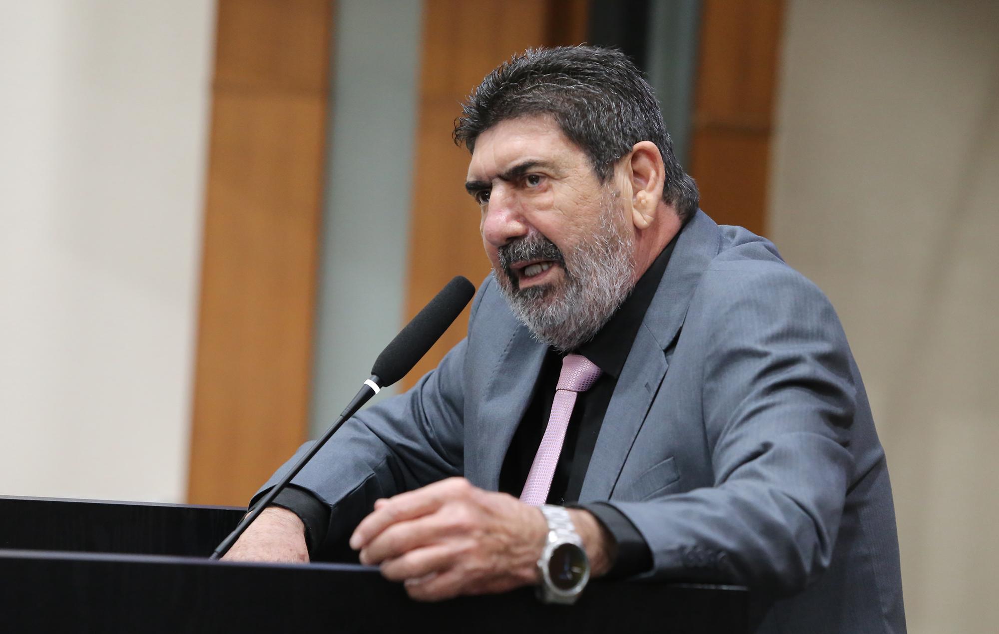 Dr. João apresenta projeto de lei para garantir tratamento oncológico em Mato Grosso em até 60 dias
