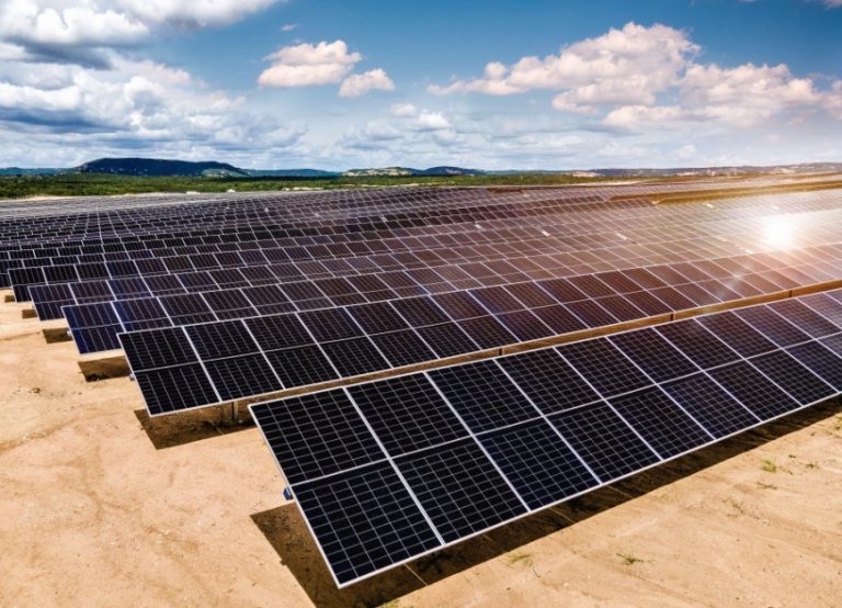 Usina fotovoltaica