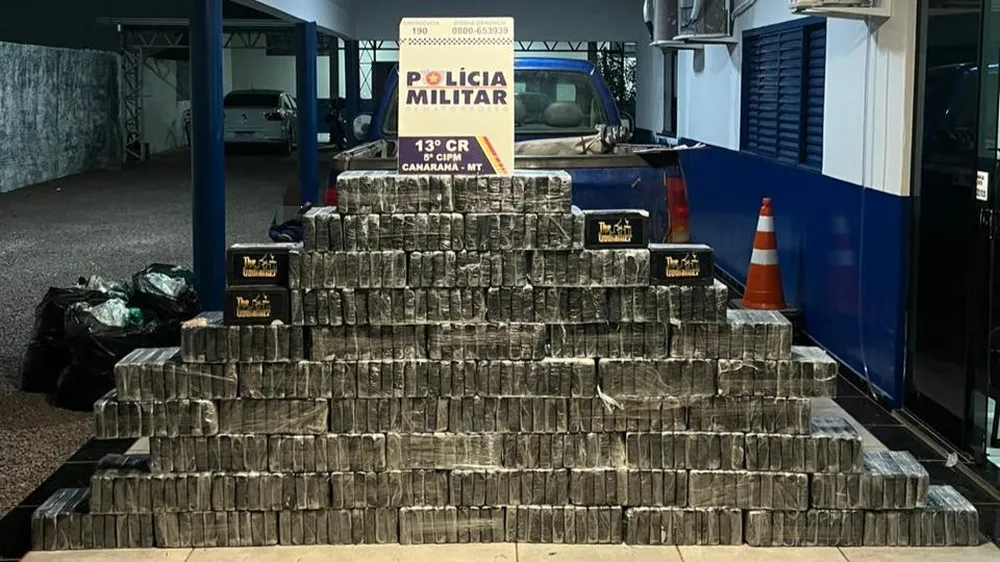 Polícia de Mato Grosso em ação durante apreensão de cocaína em 2024