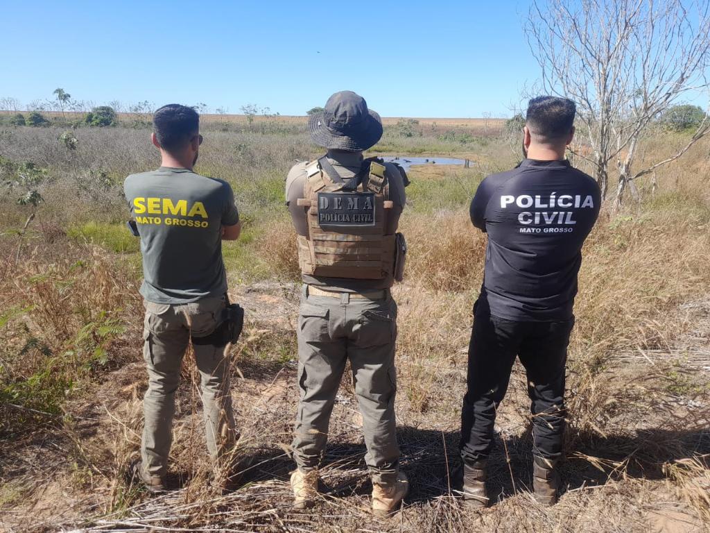 Agrotóxicos vencidos encontrados e apreendidos em área de preservação