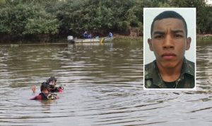 Bombeiros fazem buscas por soldado afogado no Rio Paraguai em Cáceres