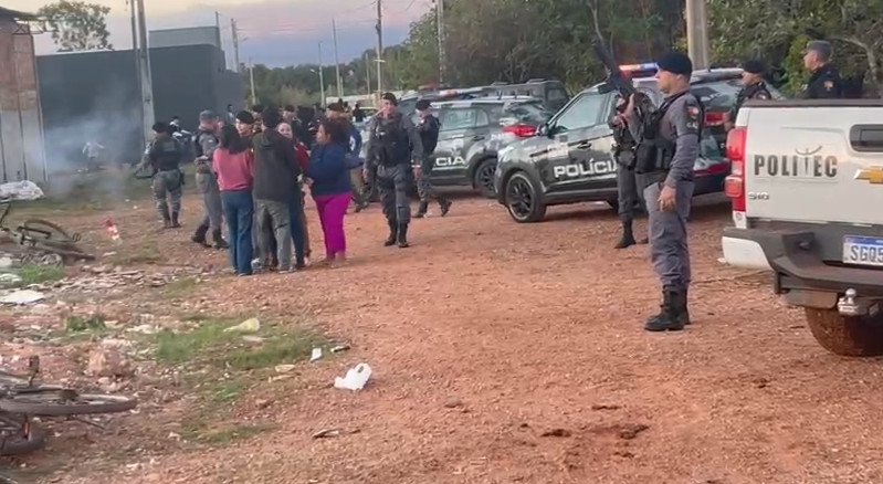 Confronto policial em Cuiabá deixa dois mortos após denúncia de cárcere privado