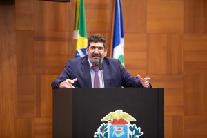 Dr. João defende servidores e critica militarização do Samu durante sessão da ALMT
