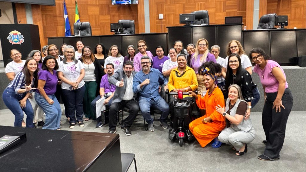 - Dr. João em audiência pública sobre fibromialgia reconhecida como deficiência por lei federal