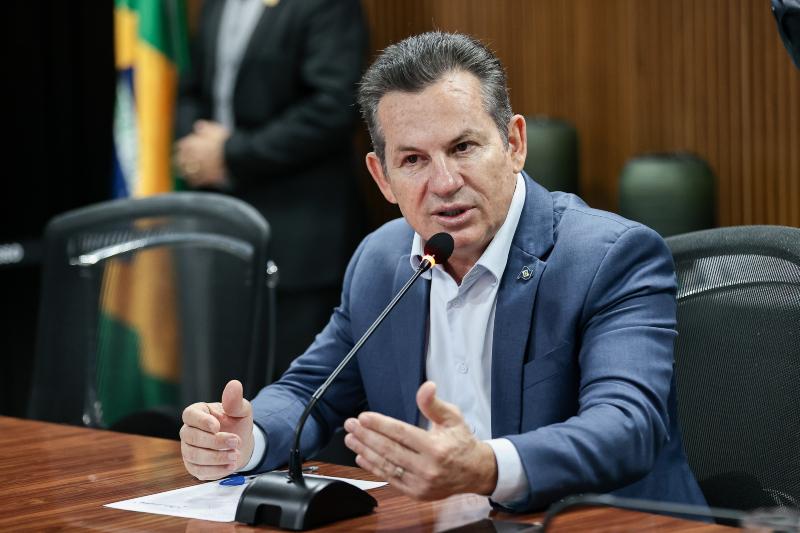 Governador Mauro Mendes em vistoria no Parque Novo Mato Grosso antes de sofrer queda