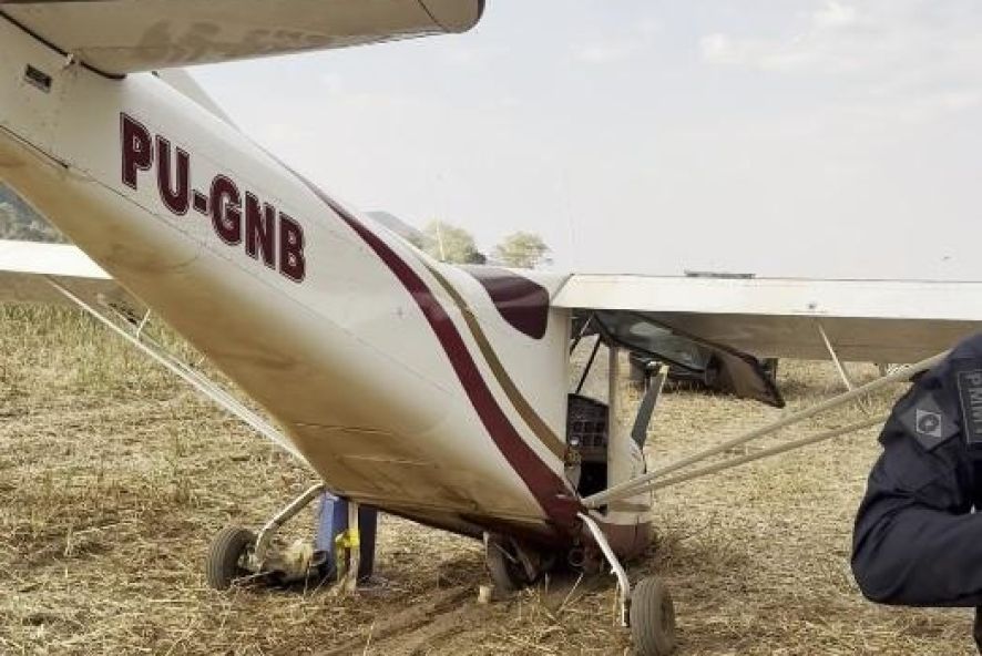 avião destruído usado no tráfico de drogas em MT