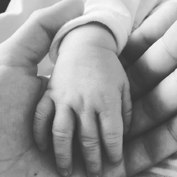morte de bebê com mãe bêbada segundo polícia
