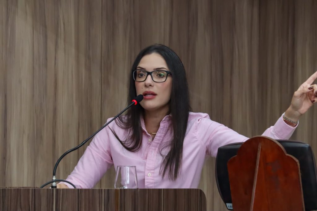 Janaina Riva apresenta projeto de proteção a autoridades ameaçadas em Mato Grosso